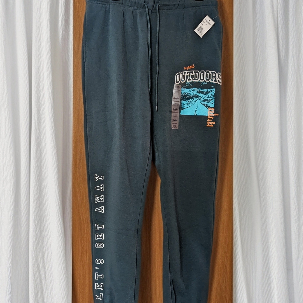 Brooklyn Cloth Graphic Joggers - Dark Green